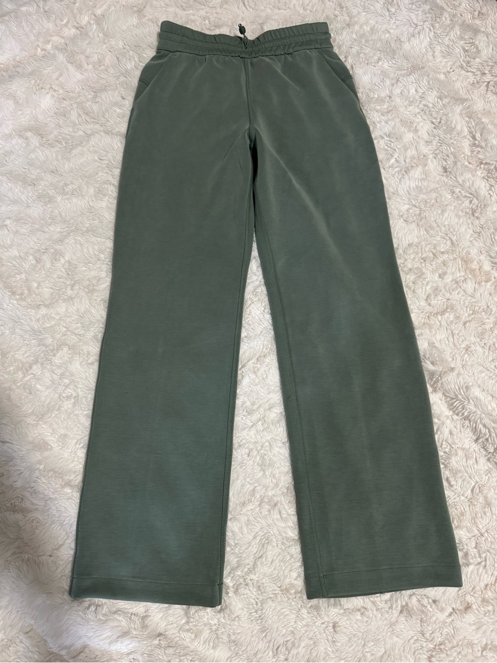 Lululemon Softstreme High-Rise Pant Green Sage Olive Size 4